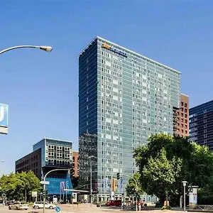 Novotel 3*, Hamburg Germany